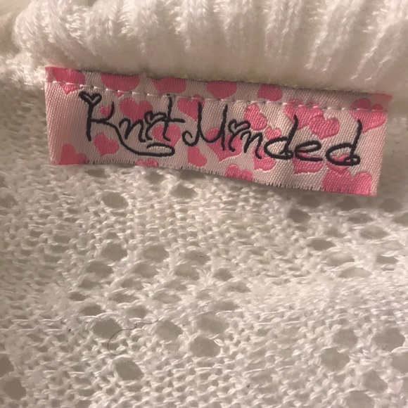 Vest - Picture 2 of 4